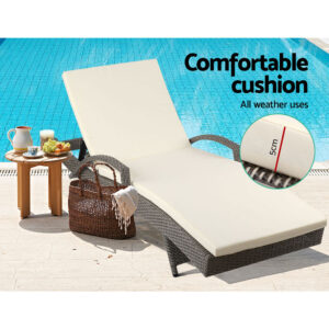 Wicker Sun Lounge