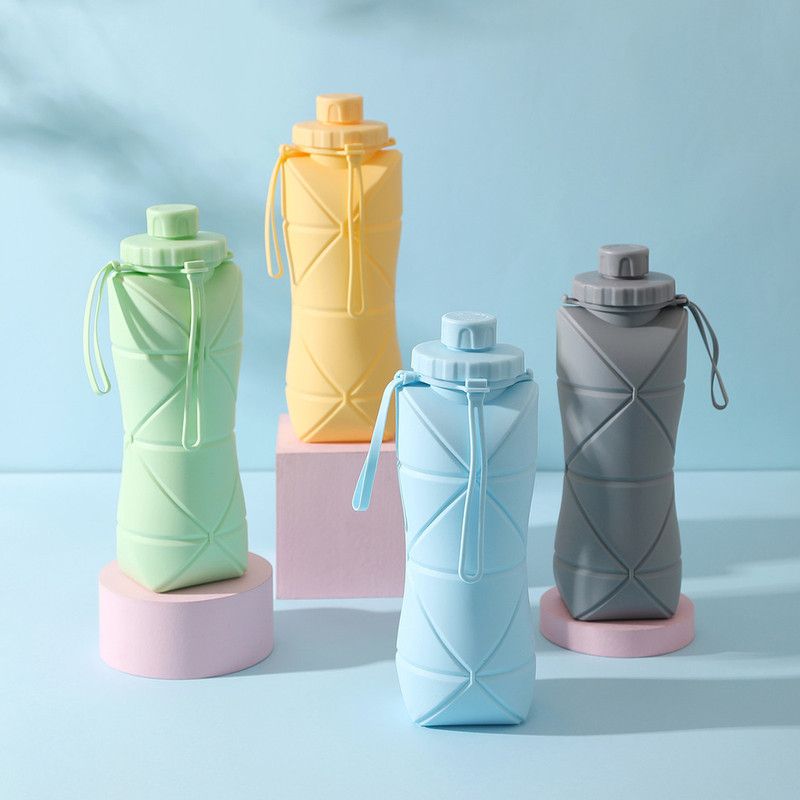 800Ml Large-Capacity Food-Grade Silicone Folding Water Cup, Portable Outdoor High-Temperature Resistant Water Bottle, Travel And Camping Compressible Water Bottle, Travel Water Cup - Gray – Auz Sales Online 800Ml Large-Capacity Food-Grade Silicone Folding Water Cup, Portable Outdoor High-Temperature Resistant Water Bottle, Travel And Camping Compressible Water Bottle, Travel Water Cup - Gray - Image 7