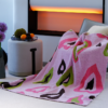 Pink Luxurious Chunky Knit Throw Blanket - Cozy & Thick Sofa Accent - 136 x 130cm (920g)